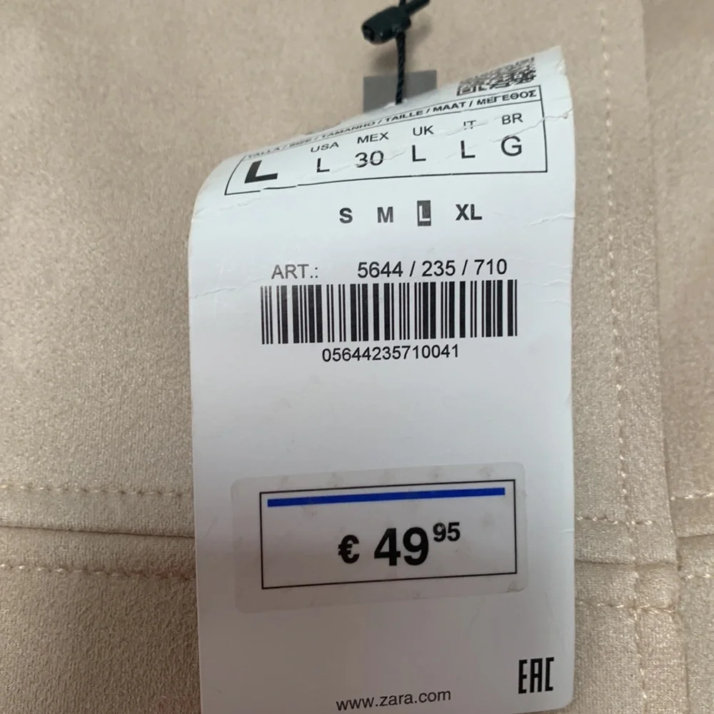 Never worn - Picture 4 of 4